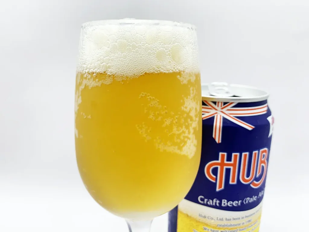 HUBクラフトビールペールエールの泡立ち2